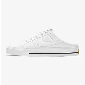 Nike Court Legacy Mules